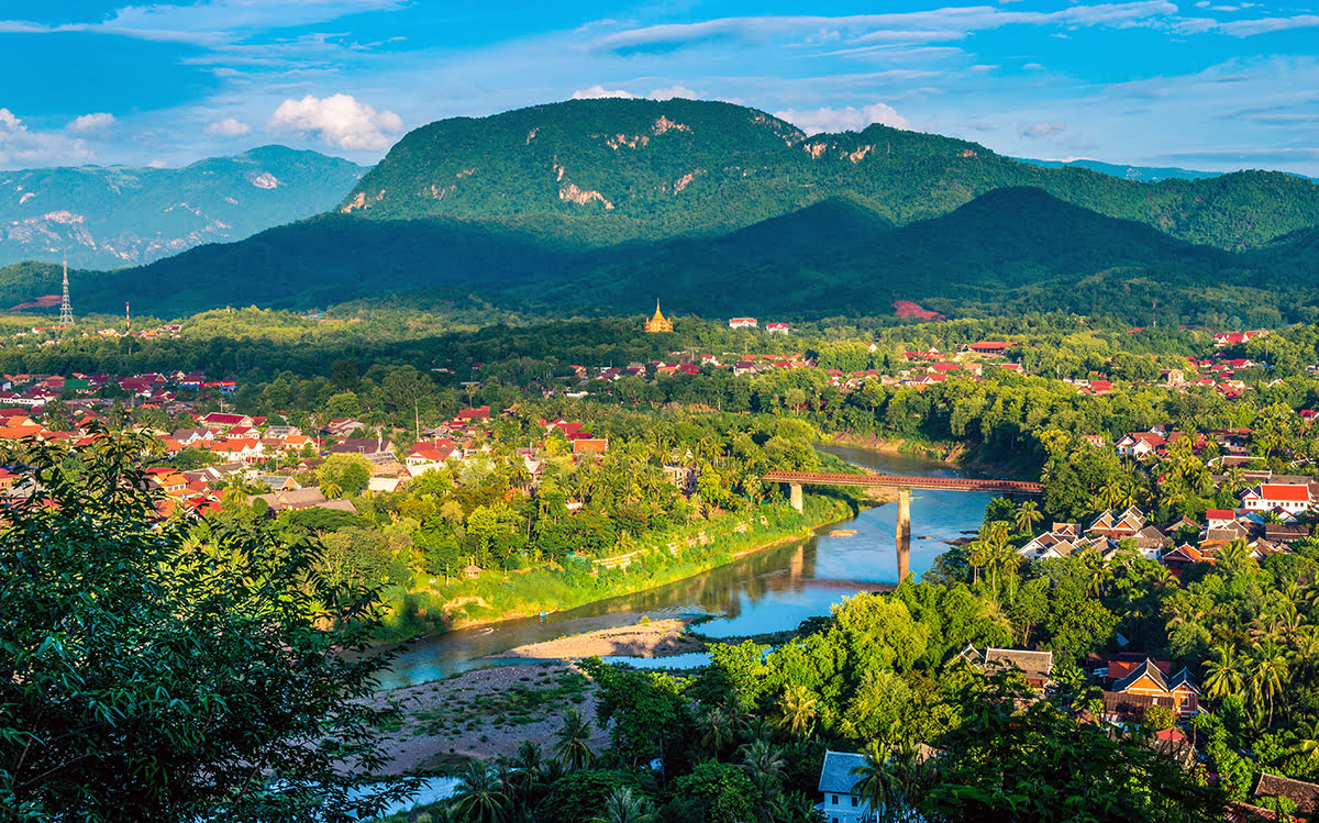Mount-Phousi-things-to-do-in-Luang-Prabang-Laos-1 Mount-Phousi-things-to-do-in-Luang-Prabang-Laos-1
