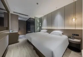 59cdd1e499d32832cb17edd9afc21e77-sz_234977