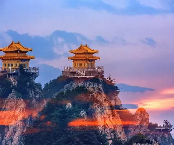 「河南+西安」云丘山+万年冰洞+塔尔坡古村落+壶口瀑布+大雁塔北广场+大唐不夜城+兵马俑 华山+地坑院+老君山+洛邑古城+洛阳牡丹