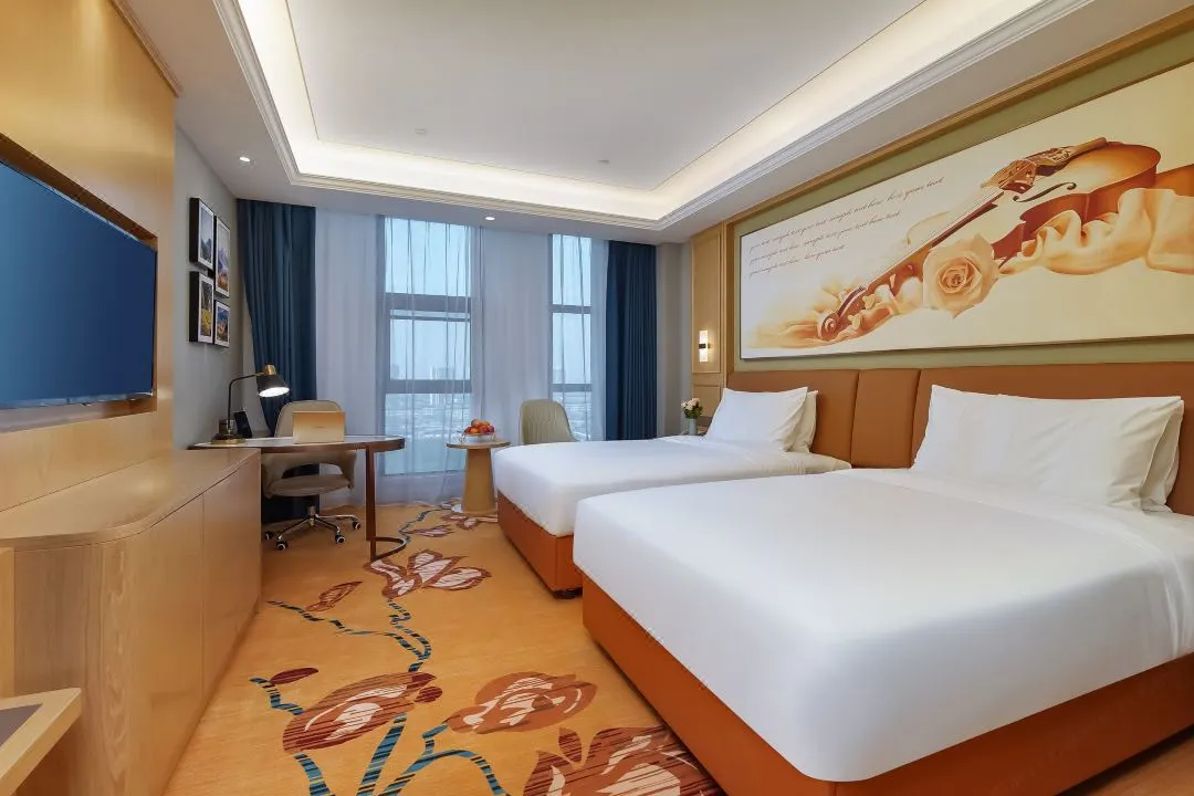 6fda06b929c99cecf5643538bed6d6a8-sz_94639