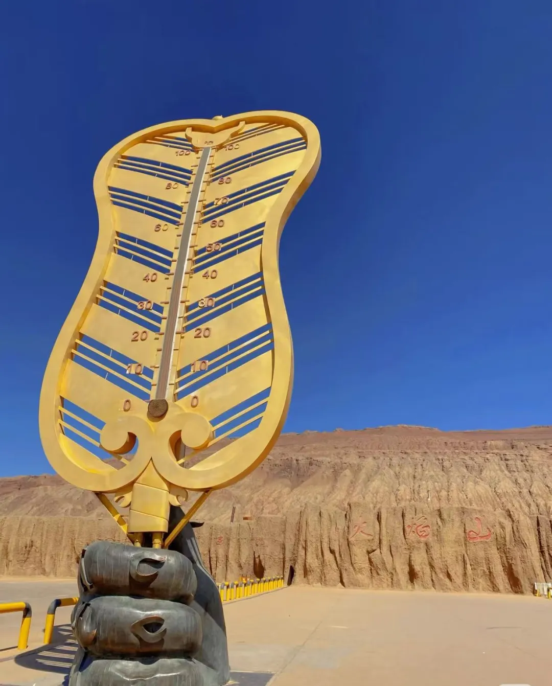 7db251dc269dbd00ee1b1569564d90c6-sz_2426438-2