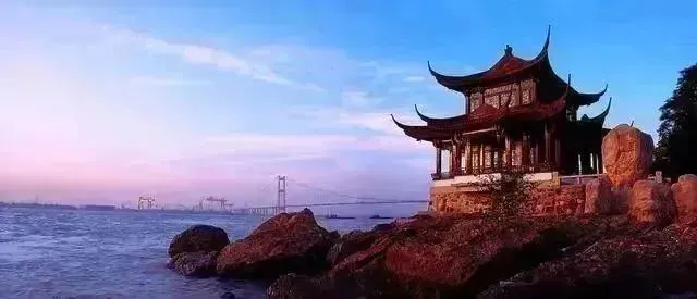b6853b3fa8d11d0ca80e3b1166730d65-sz_138557