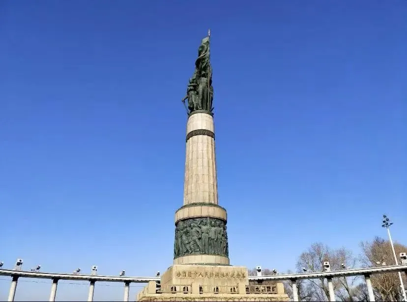 e04dc3504f5b45f0ddacebd1d93b8d61-sz_45441