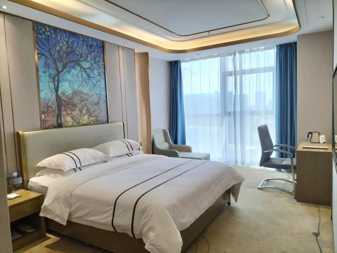 e840204972cb05d3f541fa41b896fa7d-sz_105580-2