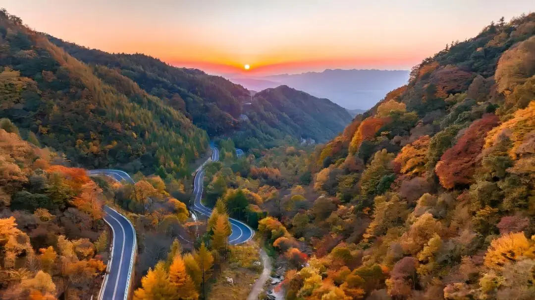 ❤秦岭秘境-童话秋景❤最美红叶季·光雾山·米仓山·龙头山·兴汉胜境·汉中升级网评四钻酒店不挪窝·汉中进南充返双卧10日游