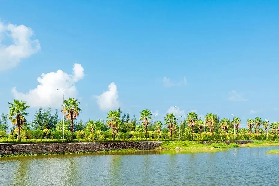 e4bb95054e05e1772f73a5452b4da3cf-sz_100268 e4bb95054e05e1772f73a5452b4da3cf-sz_100268