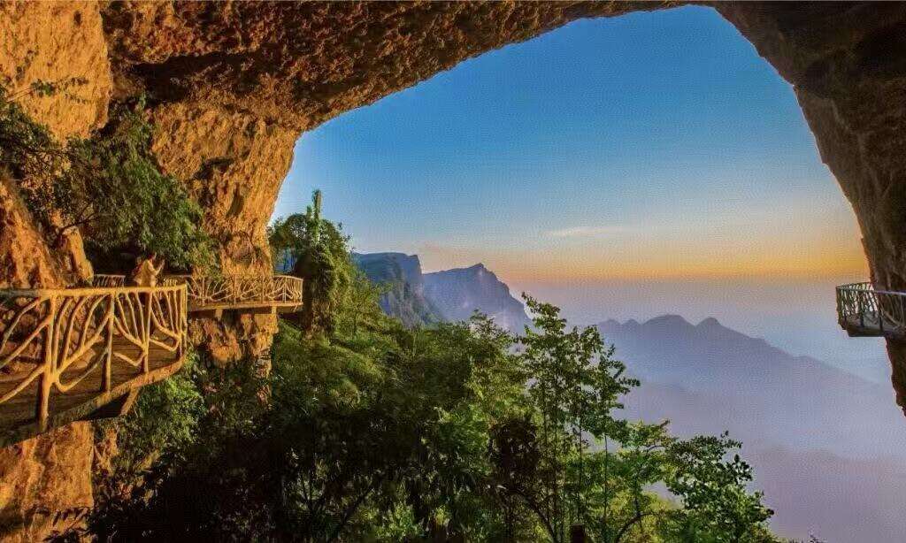 00000000vhwDIEBKJBwdZkUL