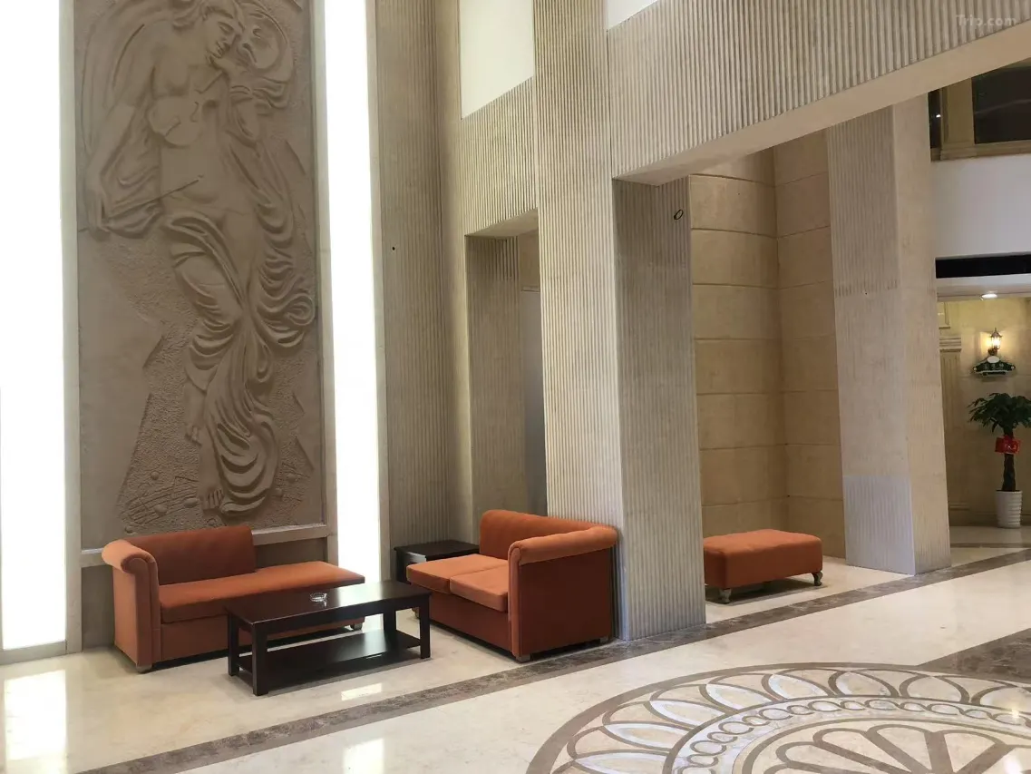 0203712000jgt8t123B9C_W_1280_853_R5 0203712000jgt8t123B9C_W_1280_853_R5