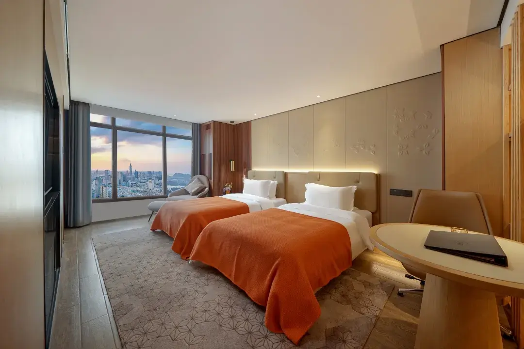 0205p120008w70982C836_W_1080_808_R5_D.jpg_