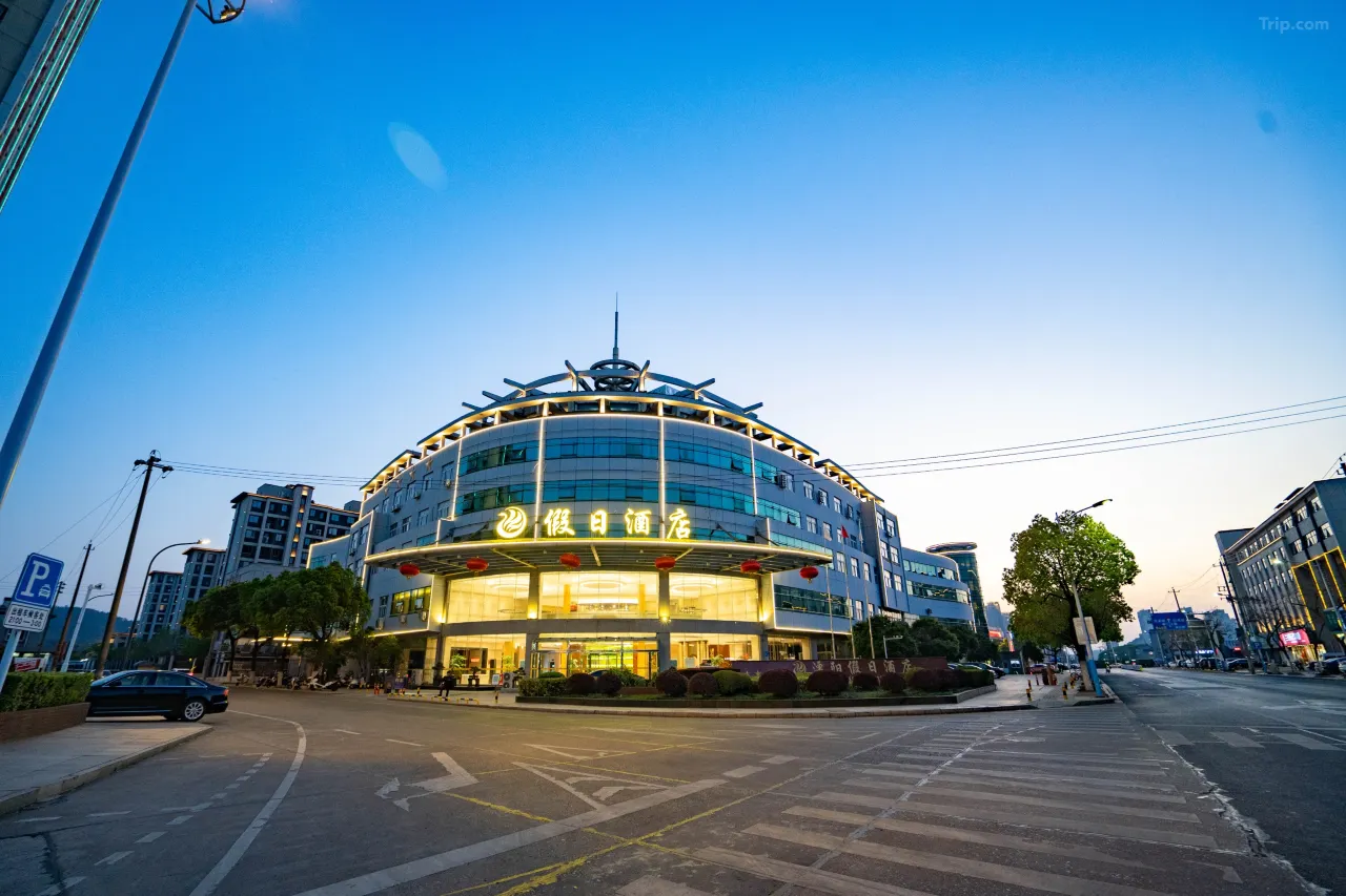 0206d12000kh5ewv656EB_W_1280_853_R5 0206d12000kh5ewv656EB_W_1280_853_R5