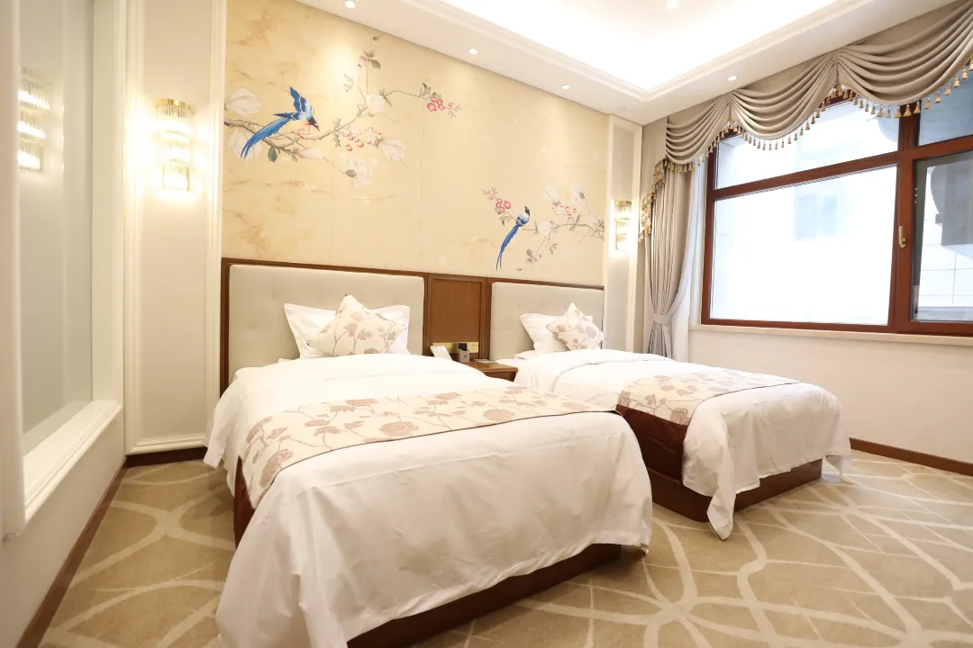 0206l120008dcbbjfA047_W_1080_808_R5_D.jpg_