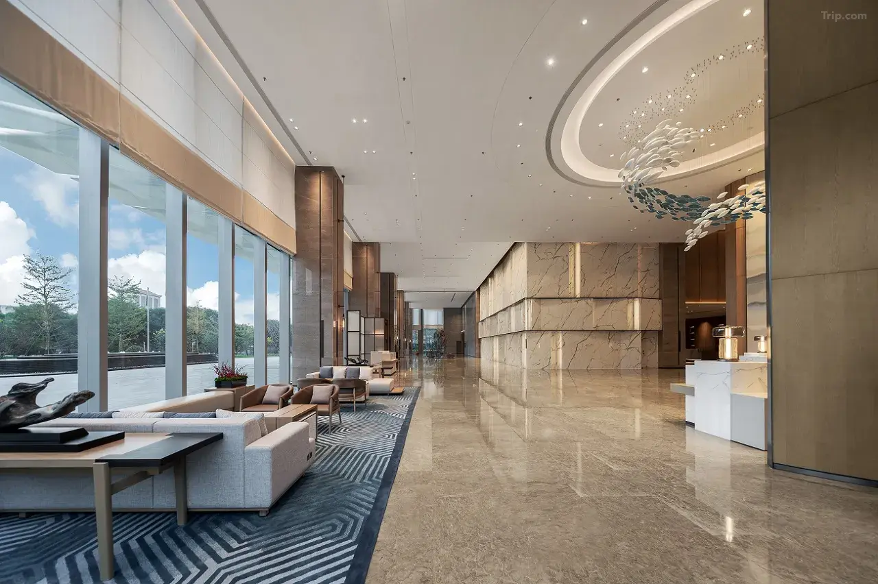 0206m120008eu1dvkA7D4_W_1280_853_R5