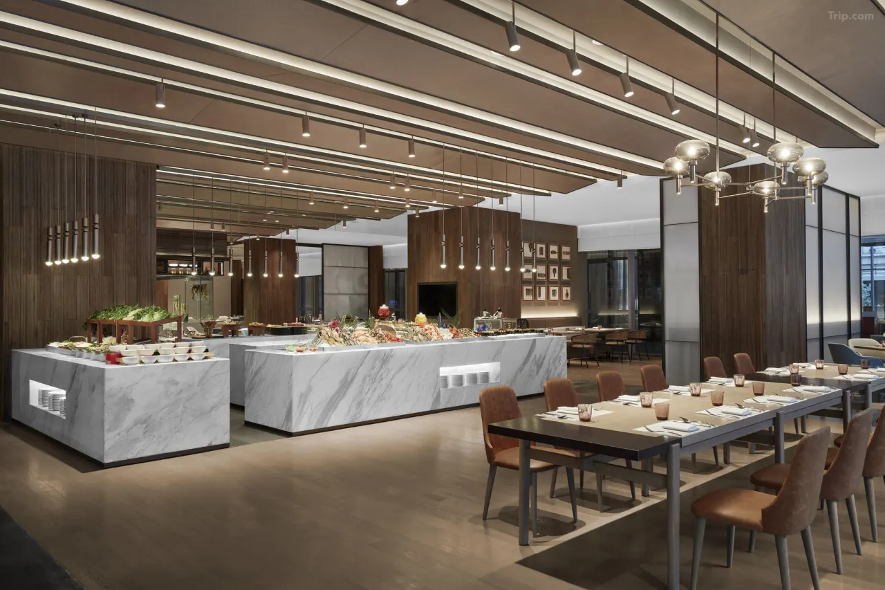 0220512000ascgvuv011C_W_1280_853_R5