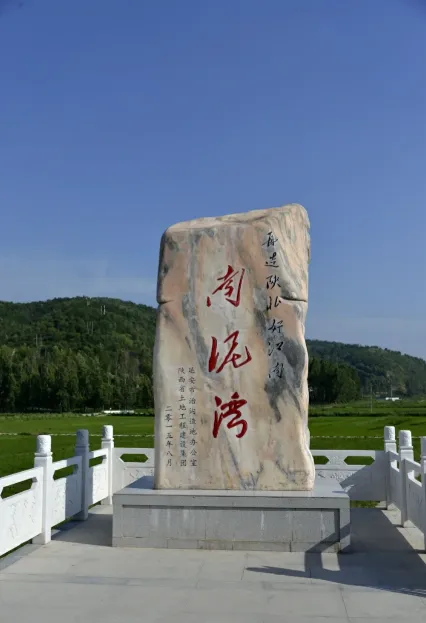 040b6fa2e66bced71e4effa47f7b229f-sz_268046-1