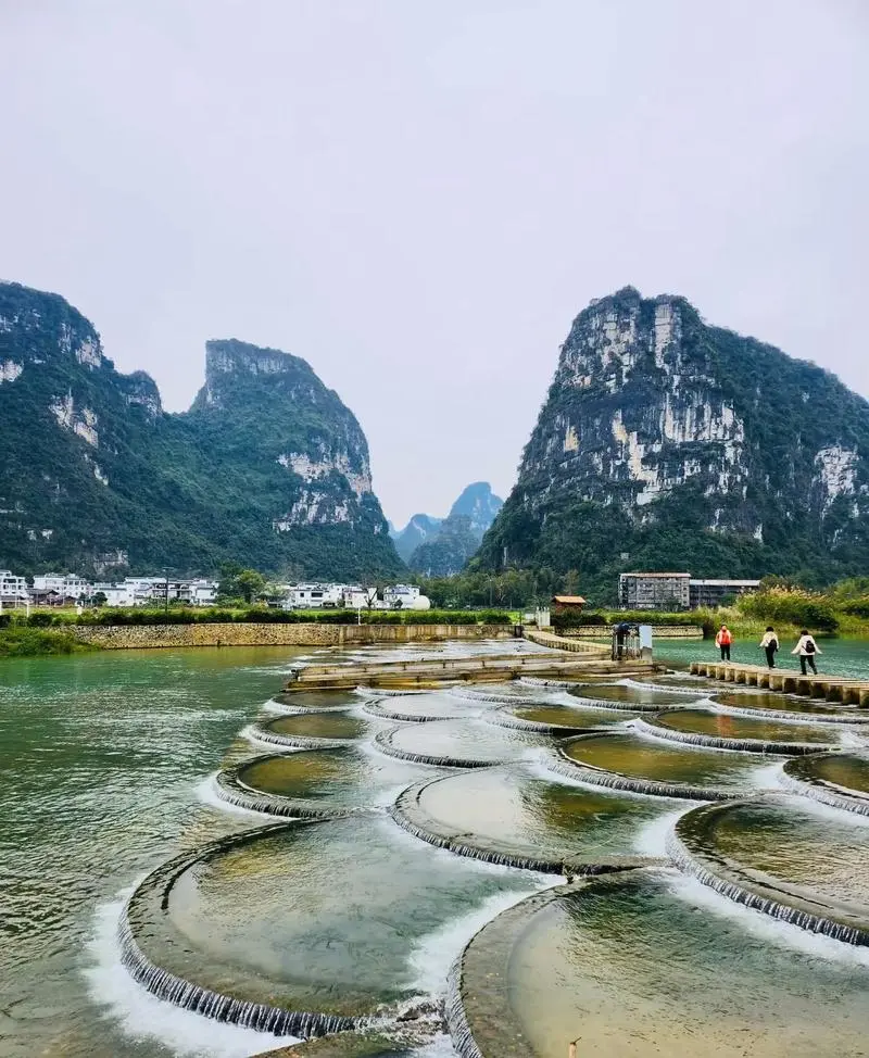 0b25e81bfb1f179853a3ee599d5ddd33-sz_140816 0b25e81bfb1f179853a3ee599d5ddd33-sz_140816