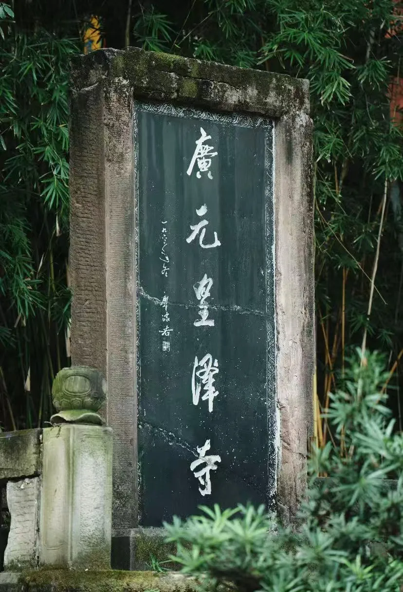 1181d34db5306fc54ffddaaa360ce62e-sz_2374653-1