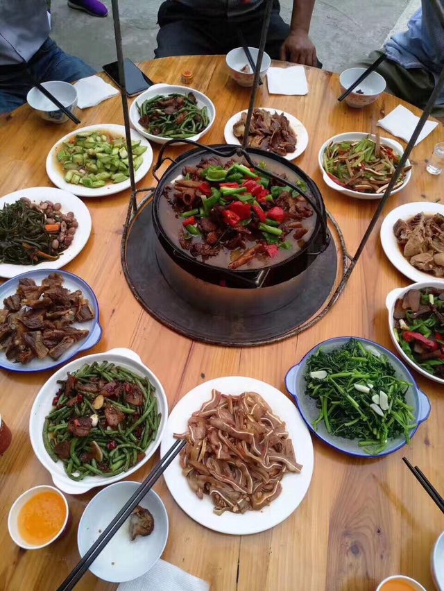 1714189418170TWMTtFw 1714189418170TWMTtFw