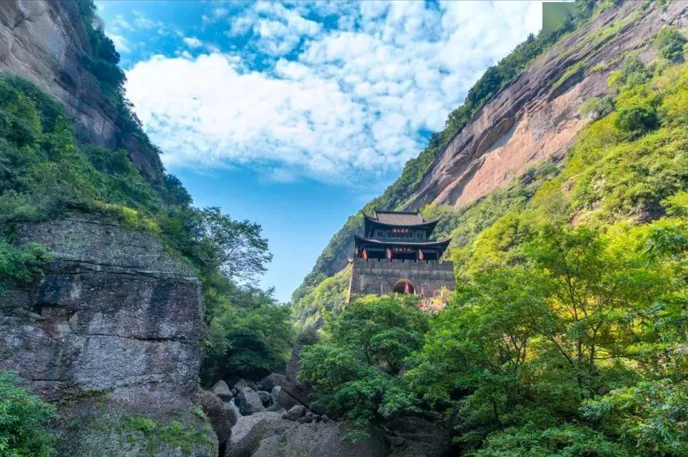 1ed152b3e17052cd184a31cb5e69b95e-sz_204111 1ed152b3e17052cd184a31cb5e69b95e-sz_204111