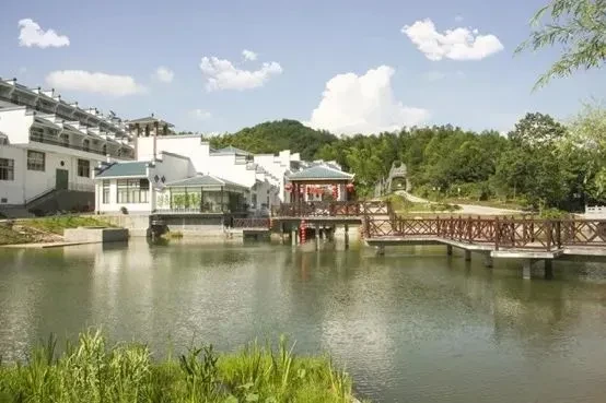 2c9de2612c0293f446c7bde3610ffa15-sz_42372 2c9de2612c0293f446c7bde3610ffa15-sz_42372