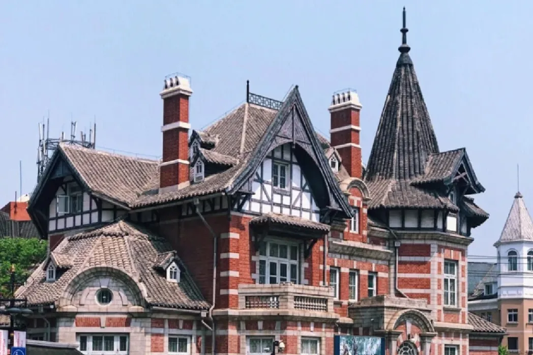 2ee1405f9f013a299a797732528cd810-sz_399805-1