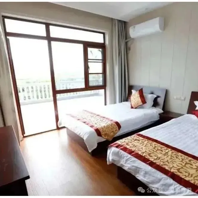 30158e5d69754c6f890ab3d0069a8fae-sz_55087