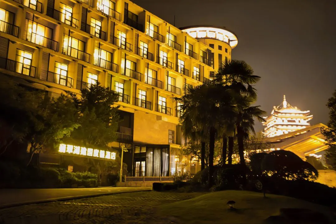 30efe6008d4137adfc142a8d2aea9ca1-sz_134714