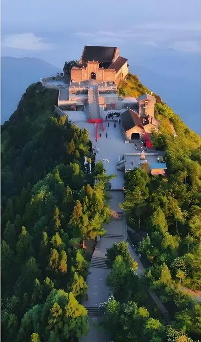 311cc8d51d69f0424d8739377fbc2113-sz_480458