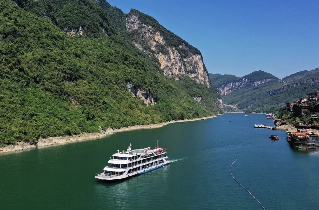 32208206b565e109da2cf7d541bb1526-sz_2474196 32208206b565e109da2cf7d541bb1526-sz_2474196