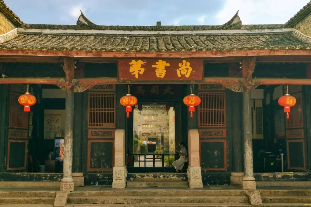 323b36aef7e698c2e0c99991a765f43f-sz_467274