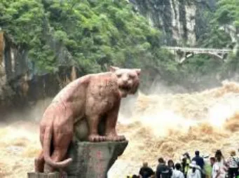 3763784e6e33ed1cf44bff6cc53b2a6d-sz_347353