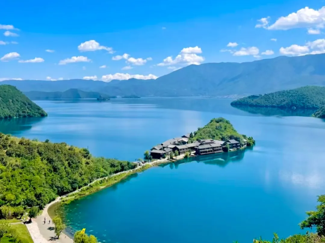 4088c6a4182afef1e517e3cafafb91c6-sz_255811