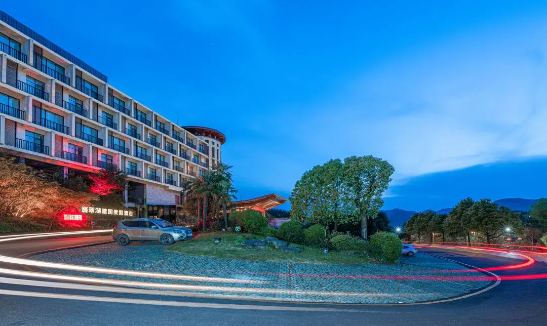 49d5d9bc21d5b70cb4cd29f51b89e2fc-sz_130050