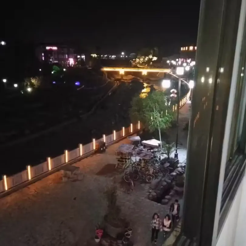 4a32e5de54724f19f0a10ff279decf1e-sz_126065