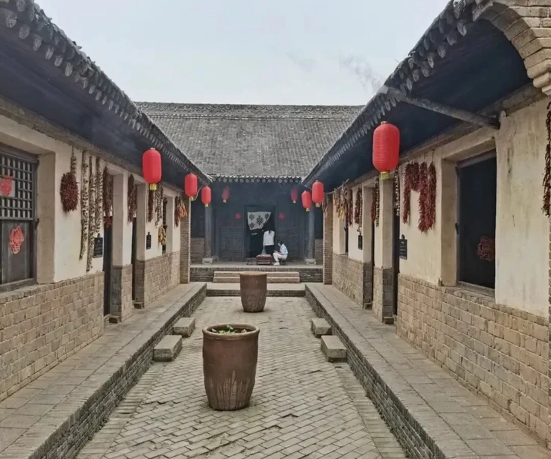 4efc097045d8ab50663e9cc713aea35e-sz_436663-1