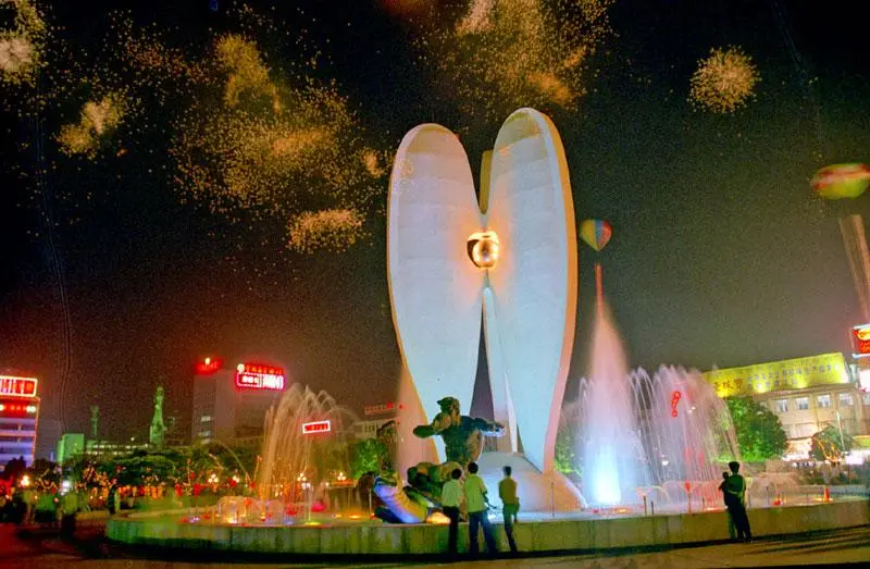 4fbbf29186e7c26e1e11f2419afe6bbe-sz_80098