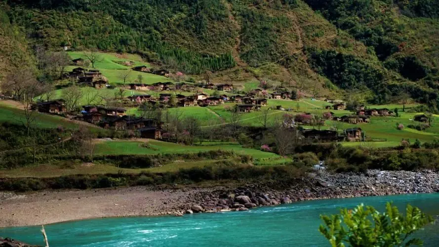 53c64406a83c070ec03adcd2760f6850-sz_111622 53c64406a83c070ec03adcd2760f6850-sz_111622