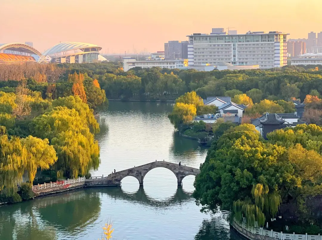 5bf86c97f469f1559634f3e57a42a9cb-sz_697953 5bf86c97f469f1559634f3e57a42a9cb-sz_697953