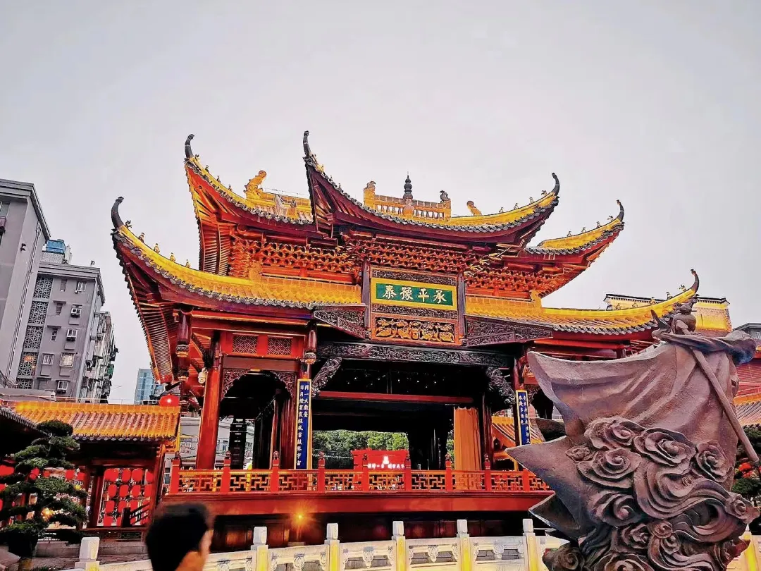 5e496ca4201e1e476c4f5689af811caf-sz_982469