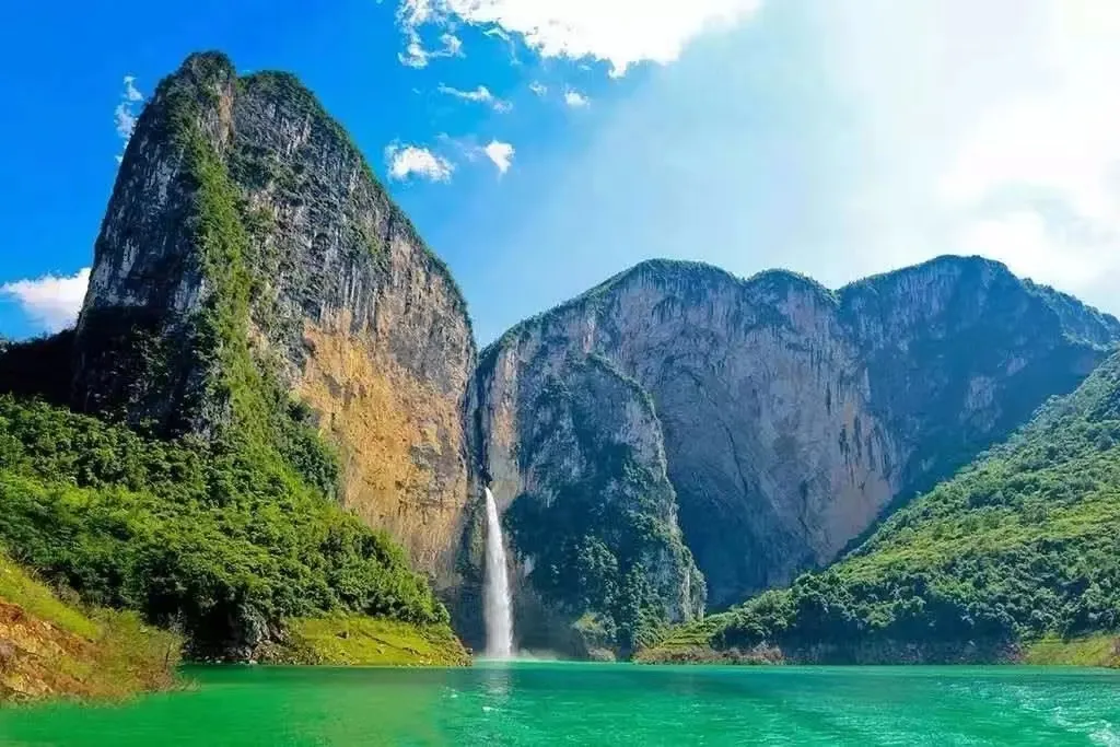 60e6bdf392eb57454cde20d487895da0-sz_465084