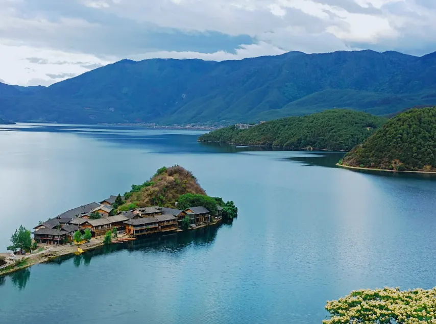 634a9a22dffcc73e652916b3e0e81047-sz_1276984-1 634a9a22dffcc73e652916b3e0e81047-sz_1276984-1