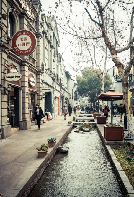 63c0afc46a6a7c3384c2194609788f78-sz_691152-1