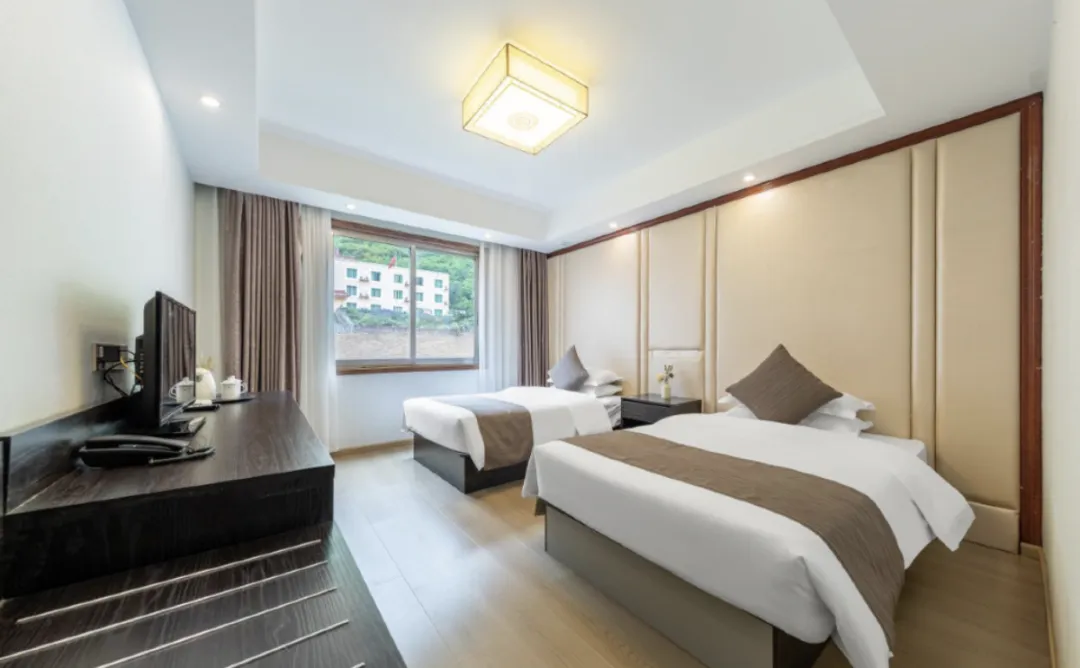 652c39397c2d184a948e8df546d56391-sz_1212310-1