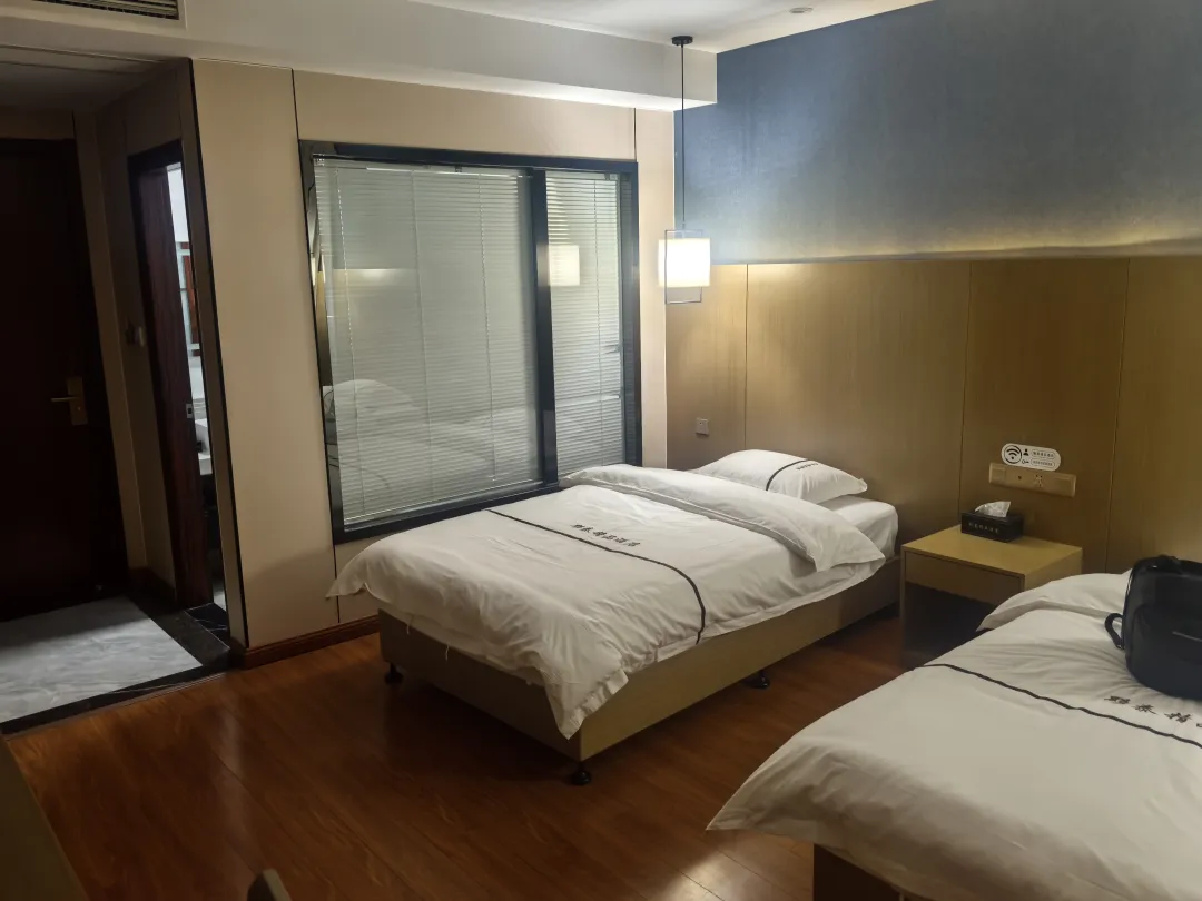 6600ceb8f885c50a8391e3969de235c4-sz_1980965 6600ceb8f885c50a8391e3969de235c4-sz_1980965