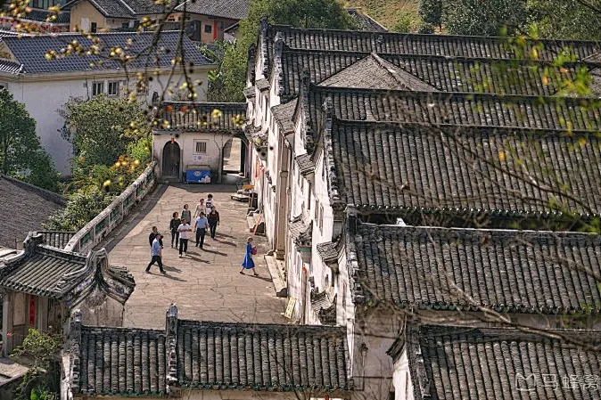 6b7d49015ba99e37551a33d51bbd3d4a-sz_133411-1 6b7d49015ba99e37551a33d51bbd3d4a-sz_133411-1