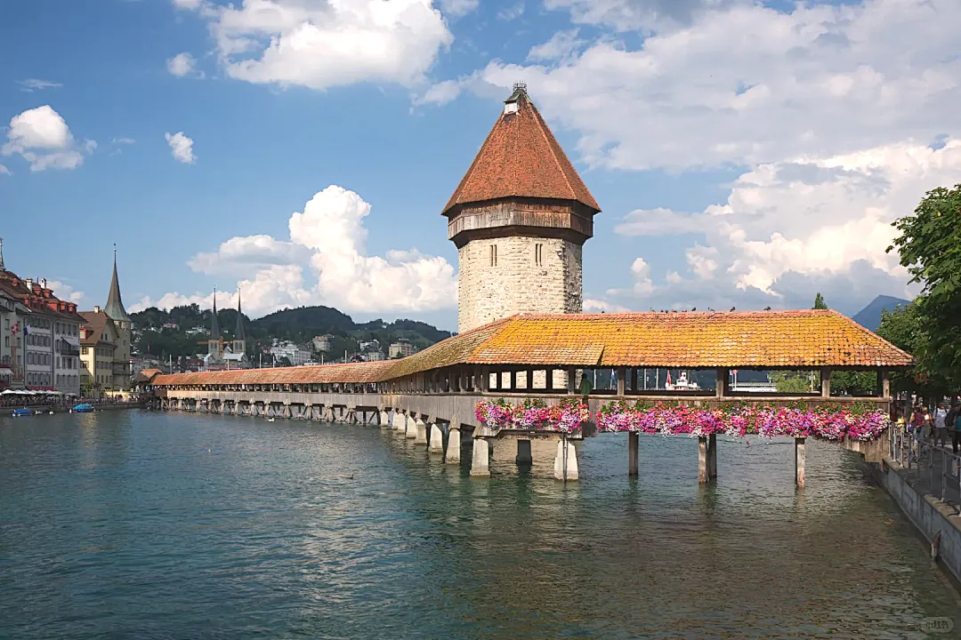 7fa07c079c88f57c049eceaf20484957-sz_2525135