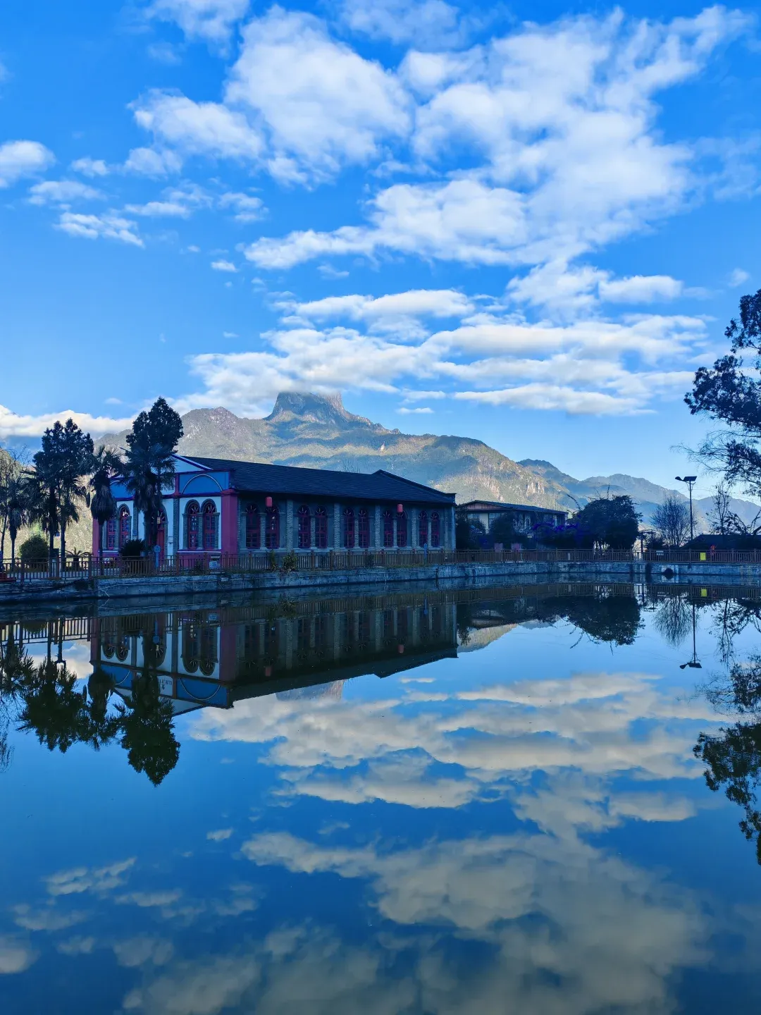 8220ebf15c2067cc9d070dc5d42557b5-sz_2561597-1