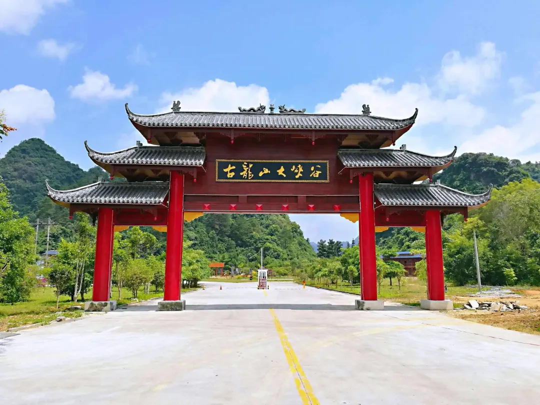 8c61194b5a9bb167d307a956a0036827-sz_2102066 8c61194b5a9bb167d307a956a0036827-sz_2102066