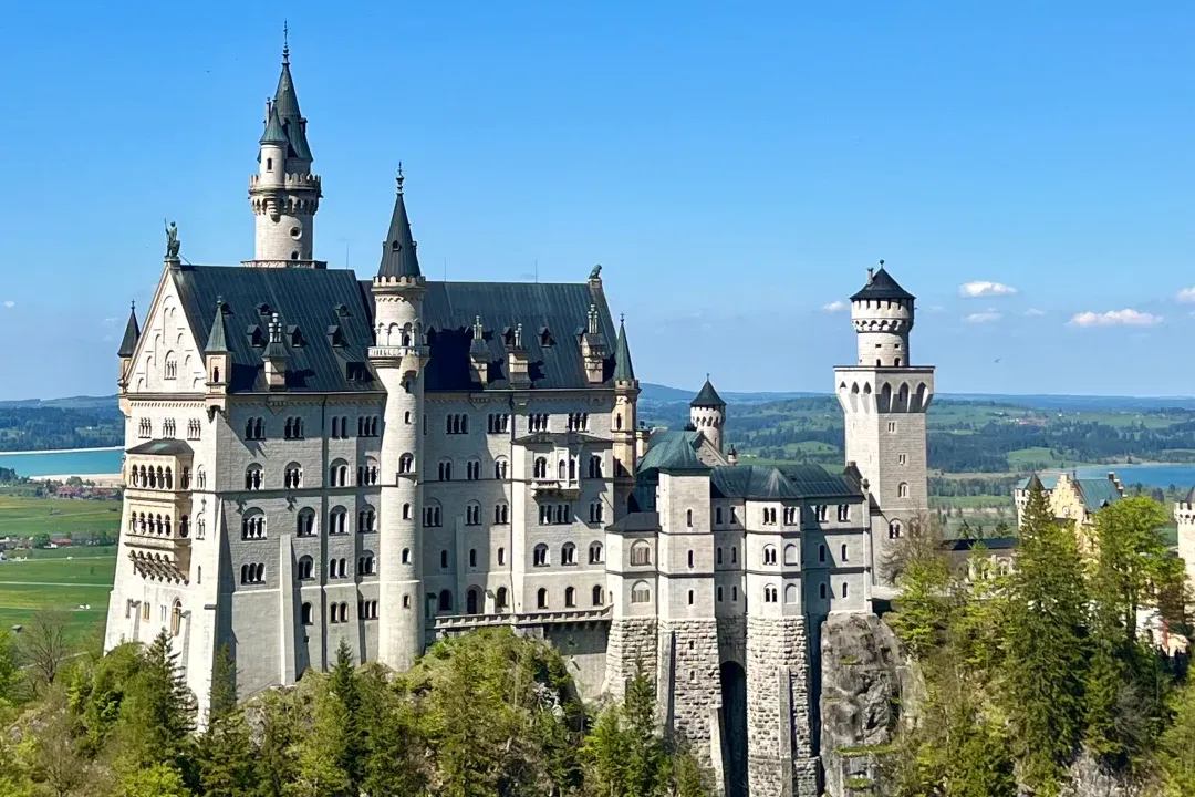 8d56ce3aa55f7e99f85487d21209f2e2-sz_1676608