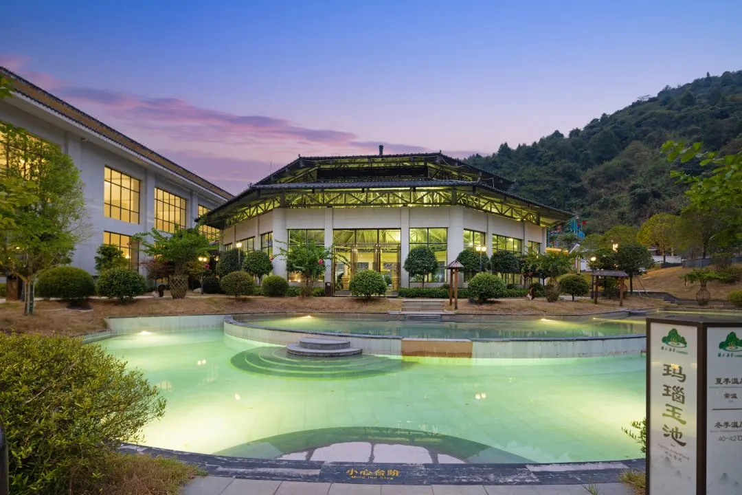 8ff984878b98f2826dd19647a3ac24f6-sz_137871