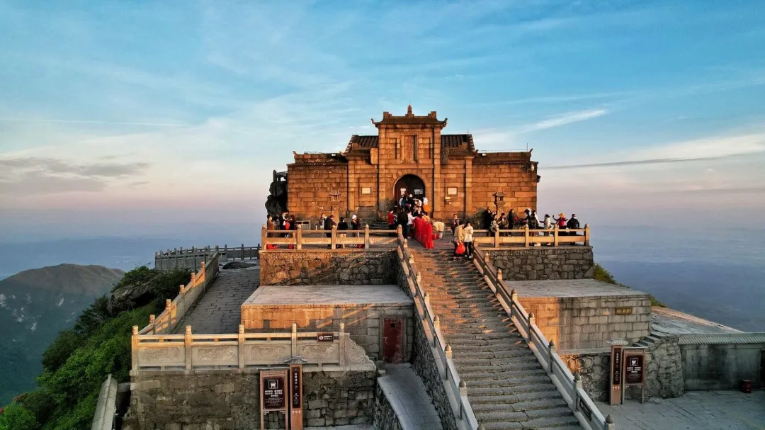 9c8a73d6f5f597ca9356900ed4fac13a-sz_5966997